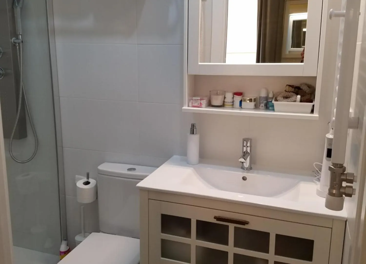 Apart 2 Bedrooms 2 Bathroom 30 Nigth Min Wifi Washmachime Elevator Ac Heather Barcelona