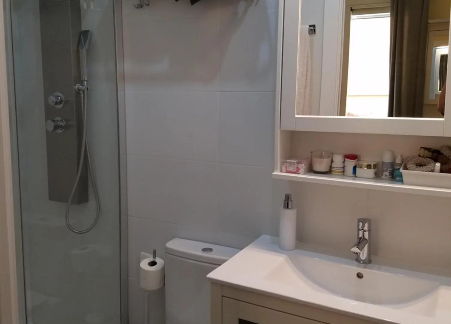 Apart 2 Bedrooms 2 Bathroom 30 Nigth Min Wifi Washmachime Elevator Ac Heather Barcelona Apartamento