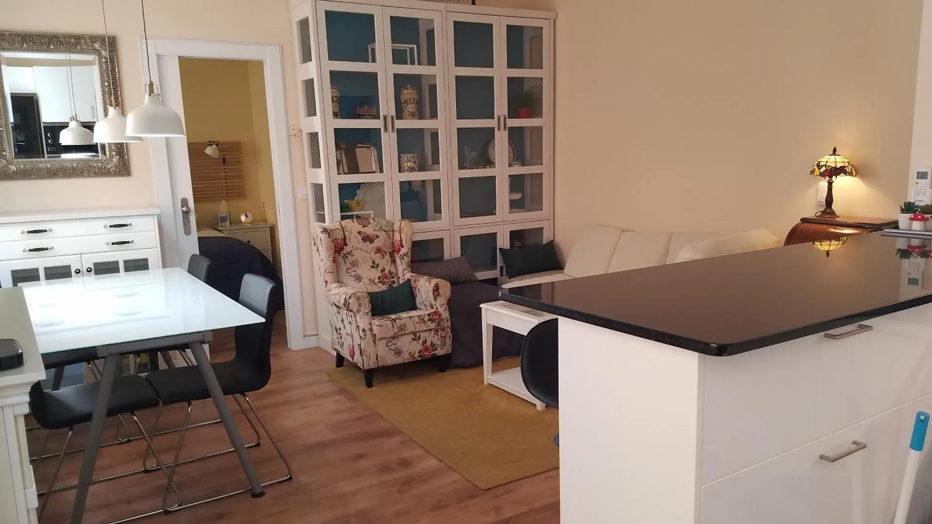 Apart 2 Bedrooms 2 Bathroom 30 Nigth Min Wifi Washmachime Elevator Ac Heather Barselona Daire